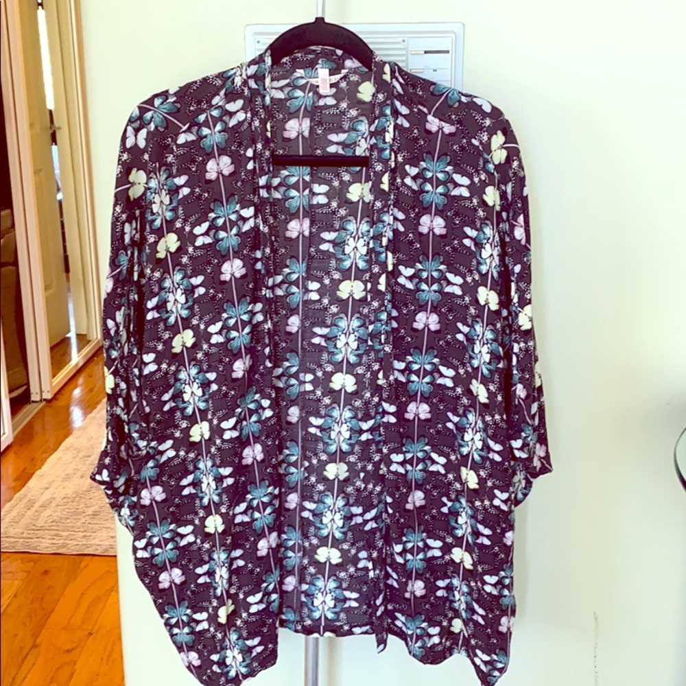 Victoria’s Secret kimono.